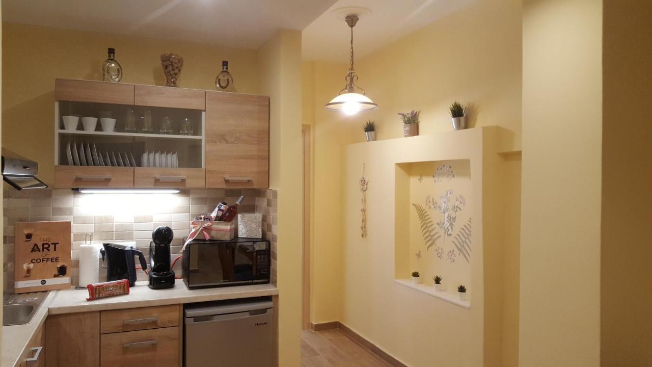Zoe's Apartamento Atenas